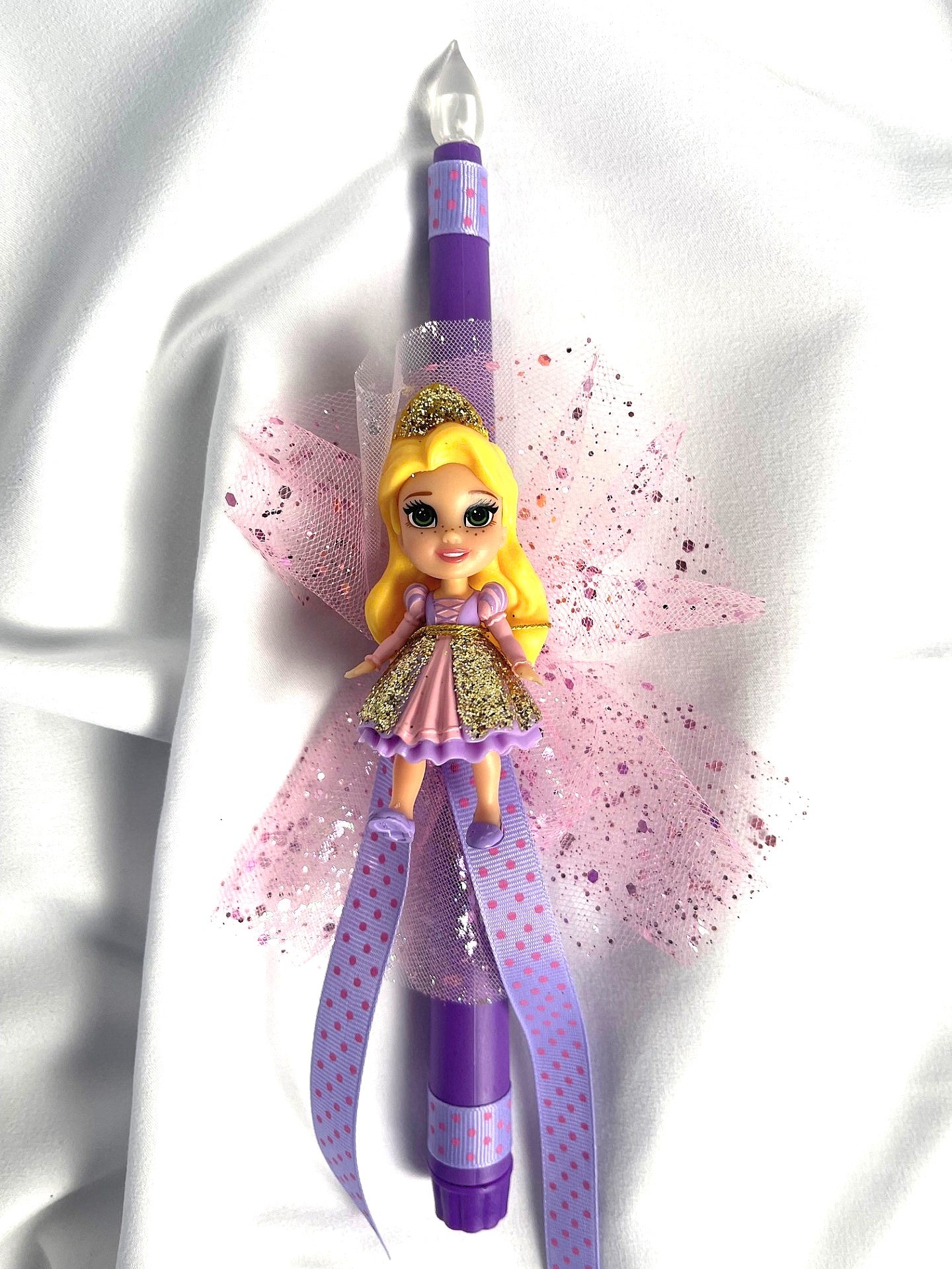 Flameless Easter Candle - Rapunzel 'Tangled' Lambatha / Palm Sunday 28cm (SMALL)