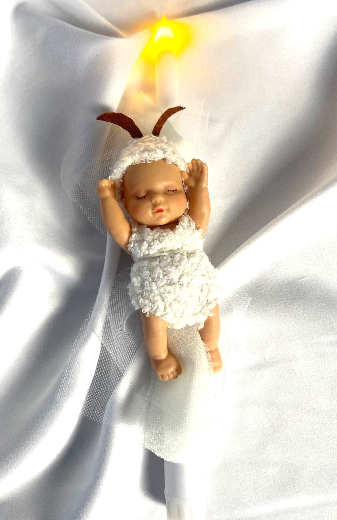 Flameless Battery Easter Candle - Baby Figurines - Lambatha / Palm Sunday 28cm (SMALL)