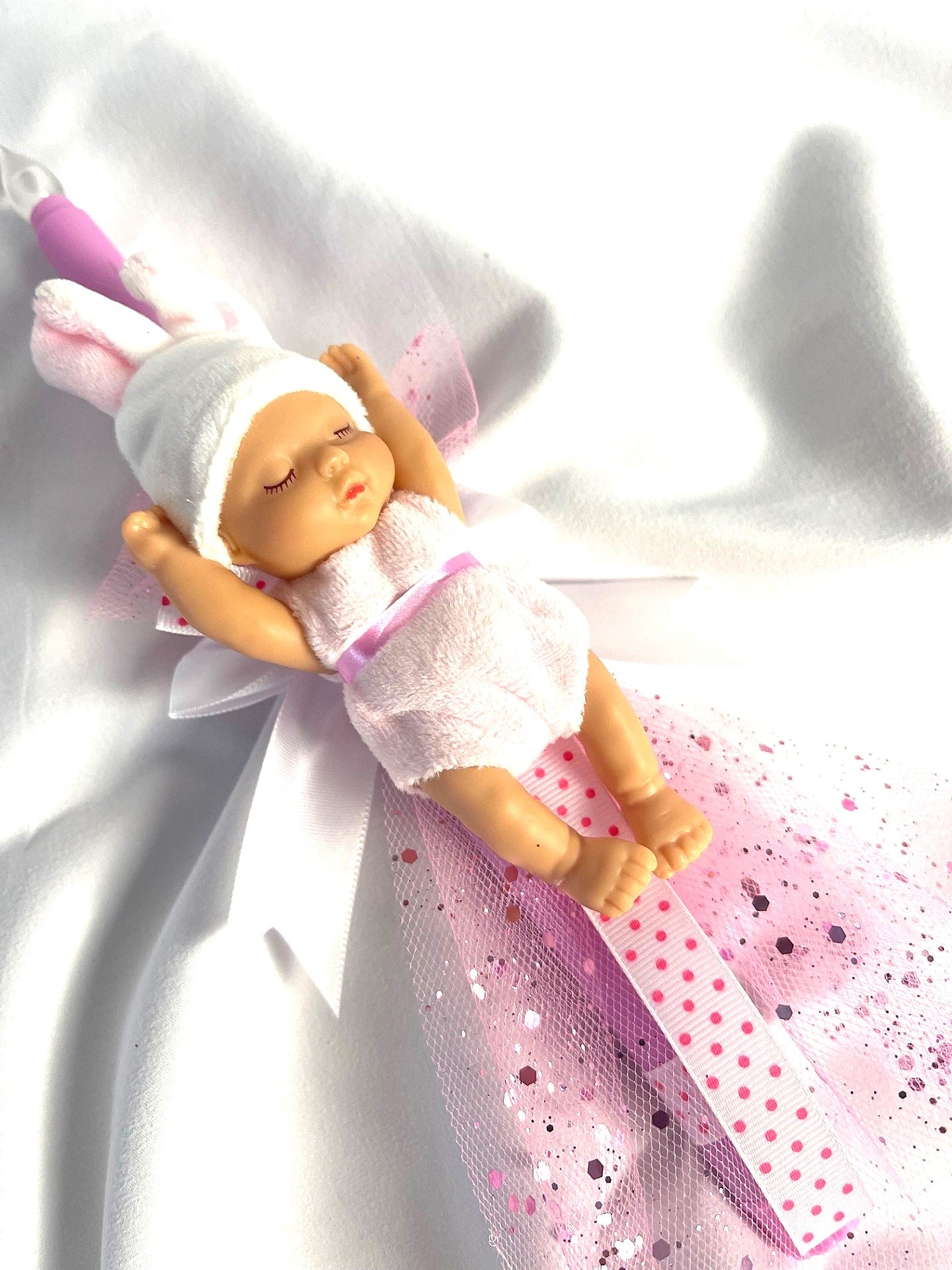 Flameless Battery Easter Candle - Baby Figurines - Lambatha / Palm Sunday 28cm (SMALL)