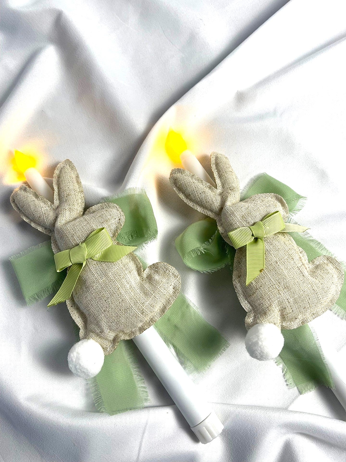 Flameless Easter Candle - Stuffed Bunny Green Lambatha / Palm Sunday 28cm (SMALL)