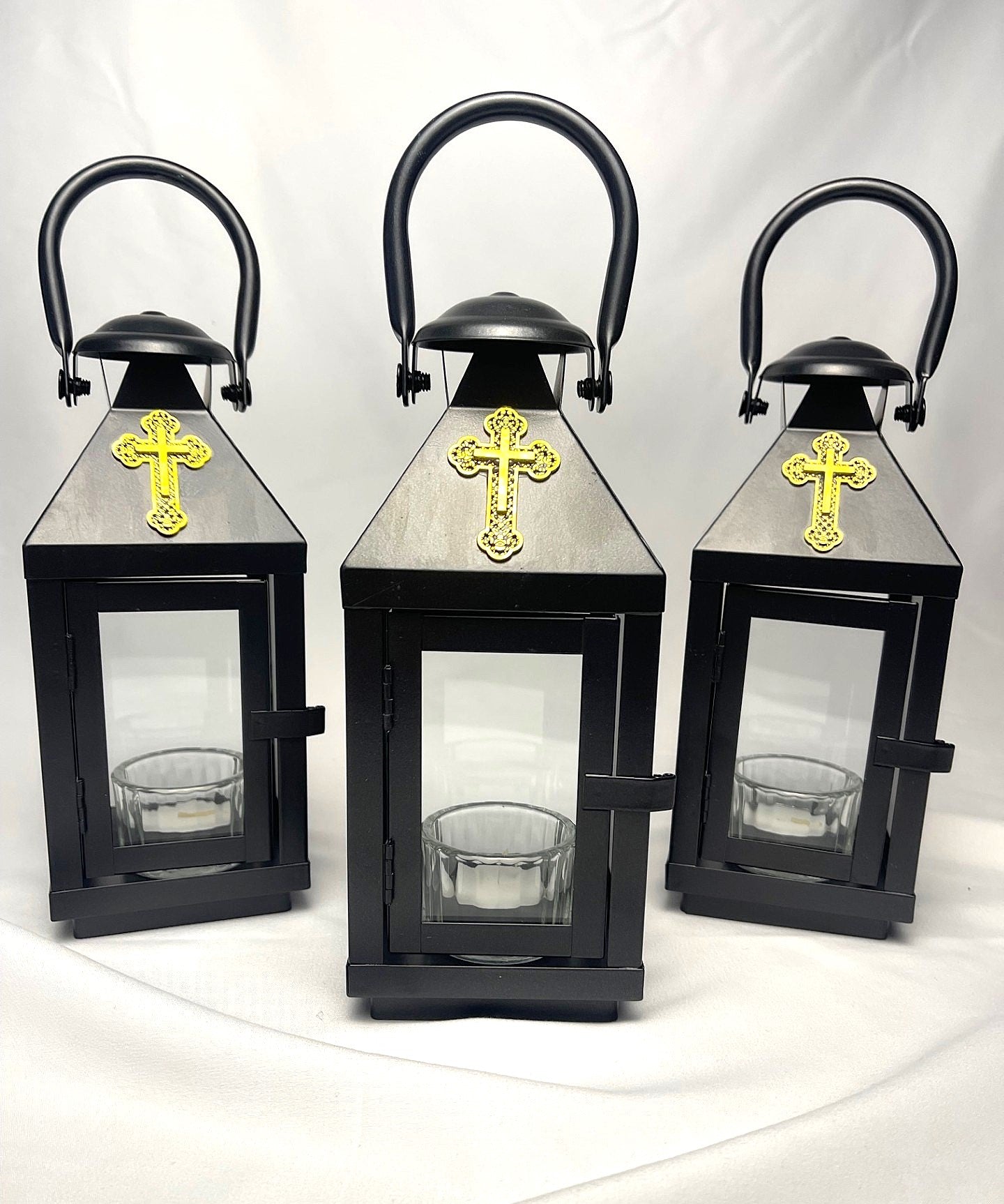 Bringing the 'Holy Flame' home - Easter Lantern - Anastasi (Large)